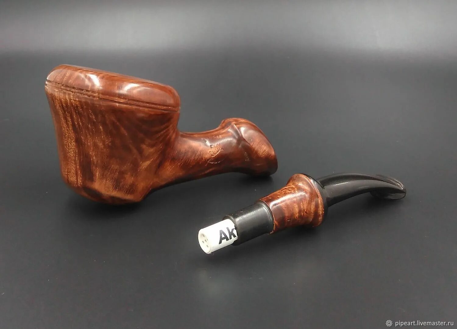 Трубка бриар купить. Briar Tobacco Pipe. Трубка курительная металл Бриар. Бриар дерево для трубок.