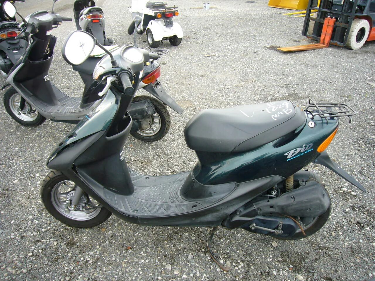 Скутер хонда х. Скутер Honda Dio f 3. Скутер Хонда выпуск 2000. Скутер Хонда джамп. Скутер Хонда 93 синий.