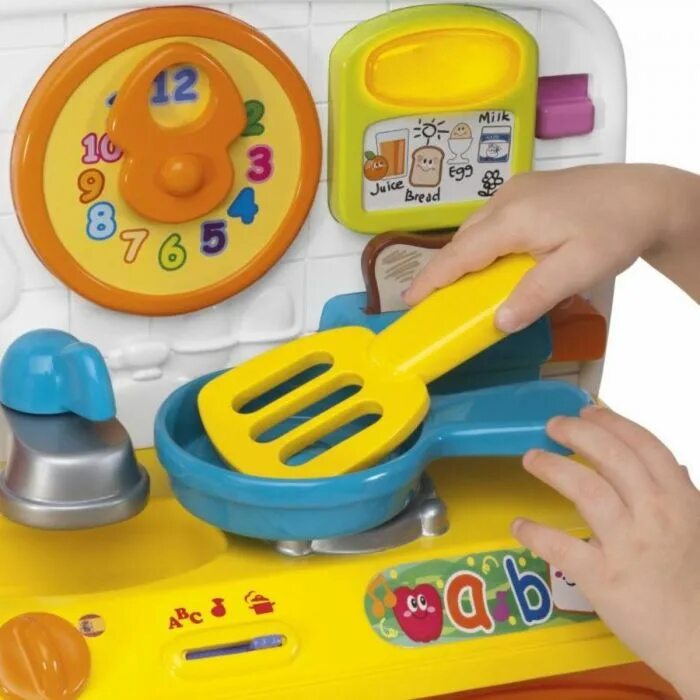 игрушка детская говорящая кухня. говорящий фургон кухня chicco. кухня чико. кухня чикко с посудой. кухня чико.