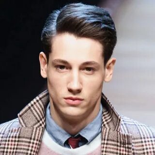 Прическа side part