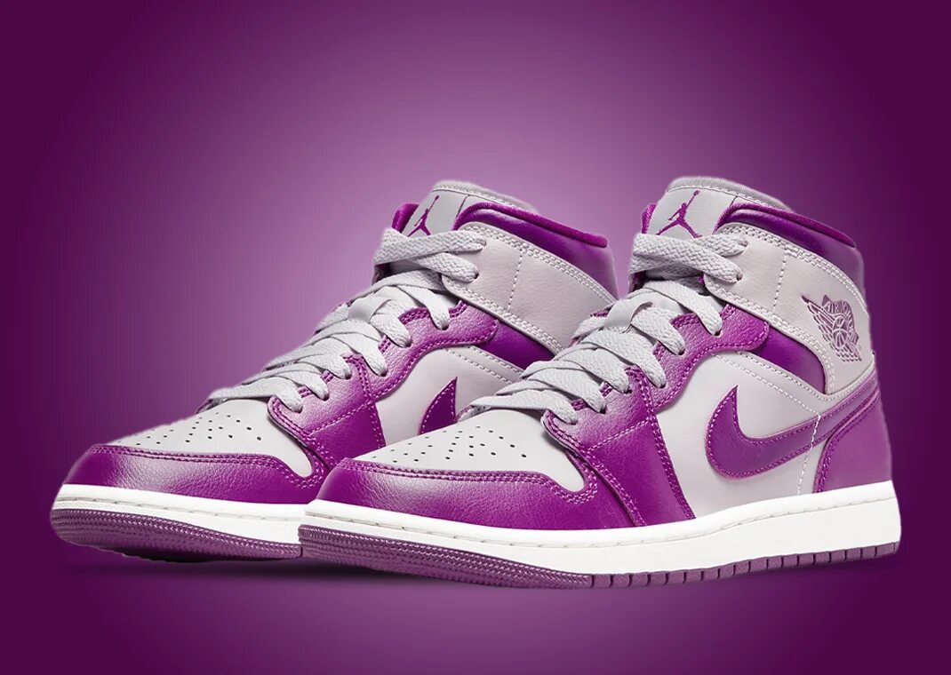 Wmns air jordan low. Air jordan 1 low se розовые. Nike air jordan 1 low pink. Nike air jordan 1 low purple magenta. Nike jordan 1 low blue white.