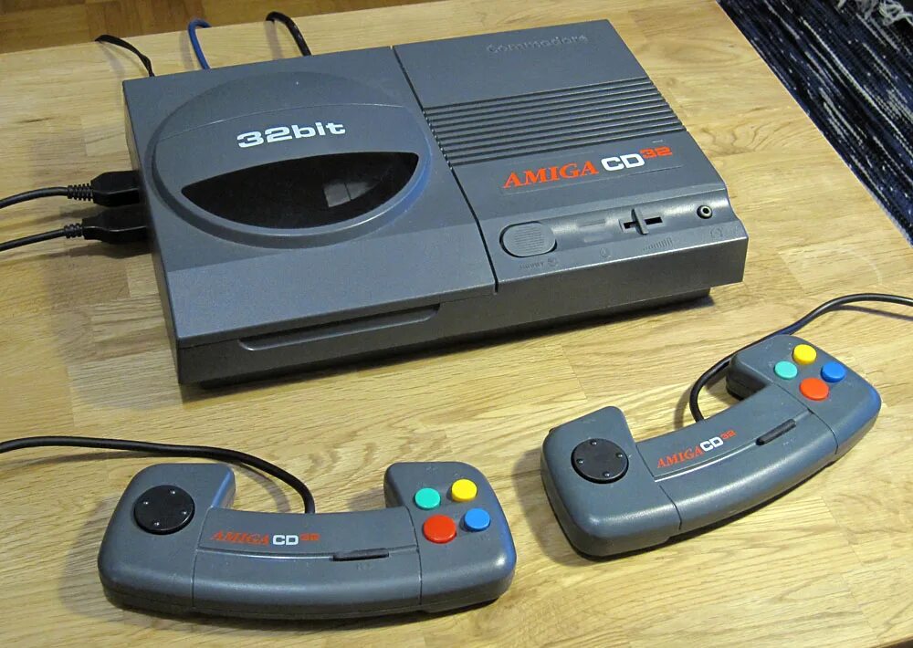 Amiga cd32. Commodore amiga cd32 игры. Приставка Commodore amiga. Amiga cd32 игры.