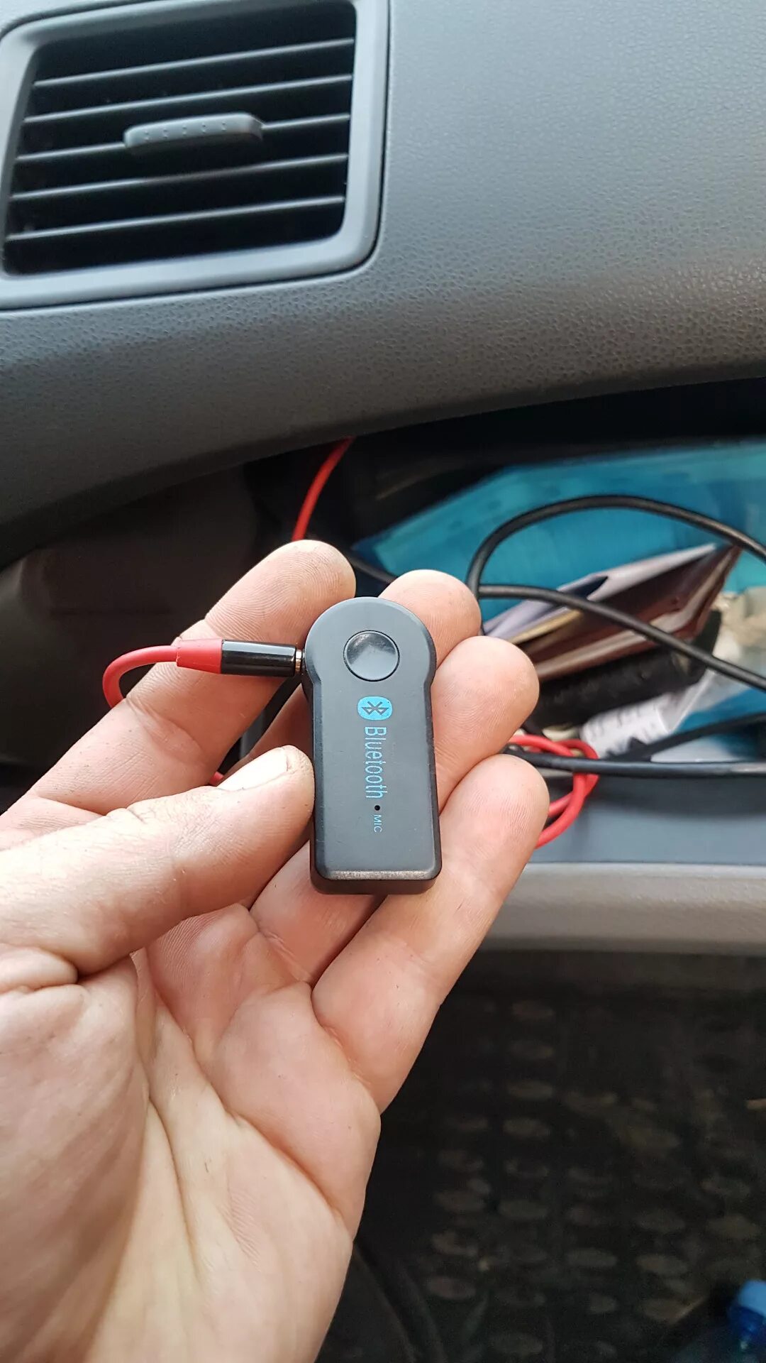 Bluetooth aux для Honda Civic 4d драйв. Bluetooth адаптер Civic 4d. Bluetooth адаптер для Honda Civic 4d. Хонда Цивик 4д блютуз адаптер.