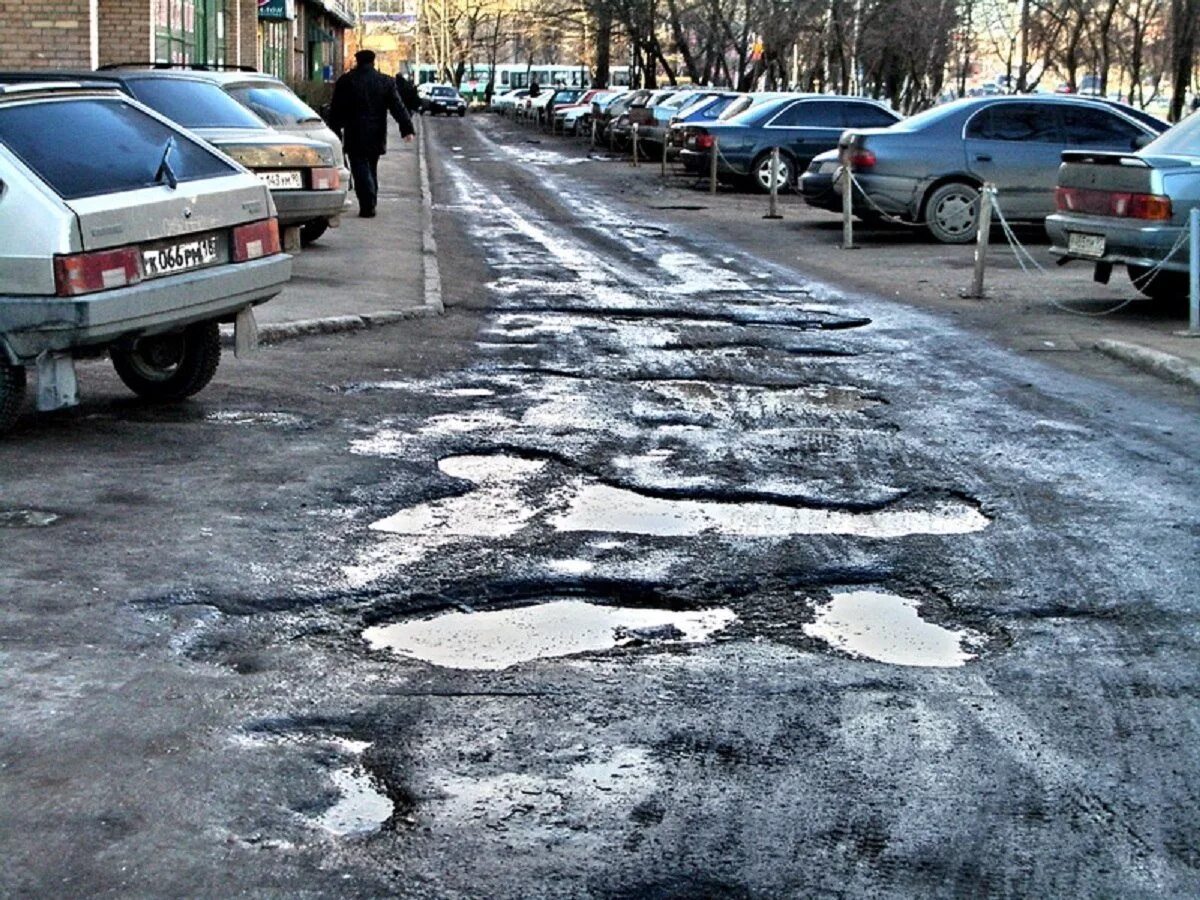 Плохие дороги в россии. Плохие дороги. Разбитые дороги России. Плохая дорога.