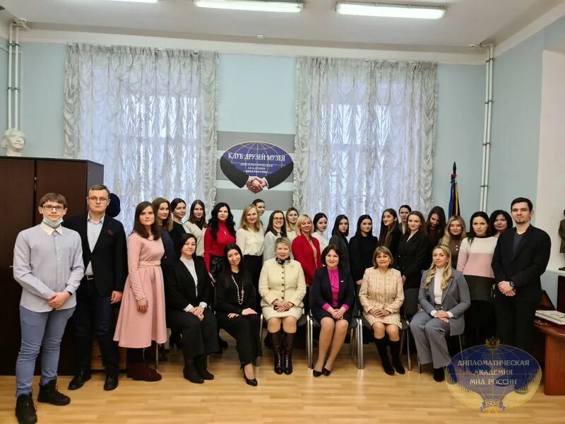 Колледж стал дипломатом iv