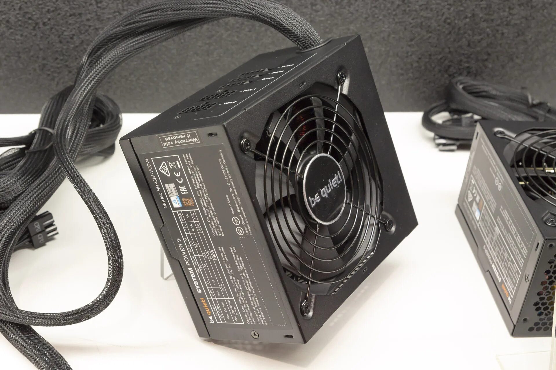 Блок питания для компьютера be quiet. Be quiet 700w. be quiet 700watt. be quiet pure 9 700w. be quiet! system power 9 700w.