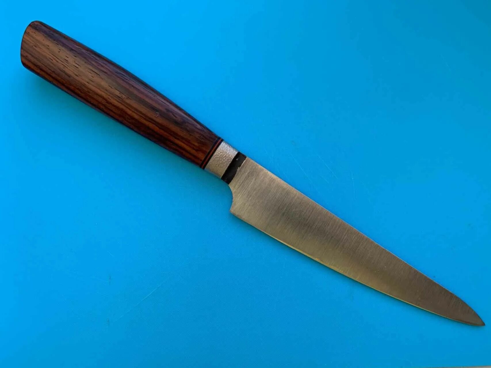 Кухонный нож из нержавеющей стали. Нож кухонный маленький. Маленький нож из нержавейки. Ржавый кухонный нож из нержавейки. Легкий нож.