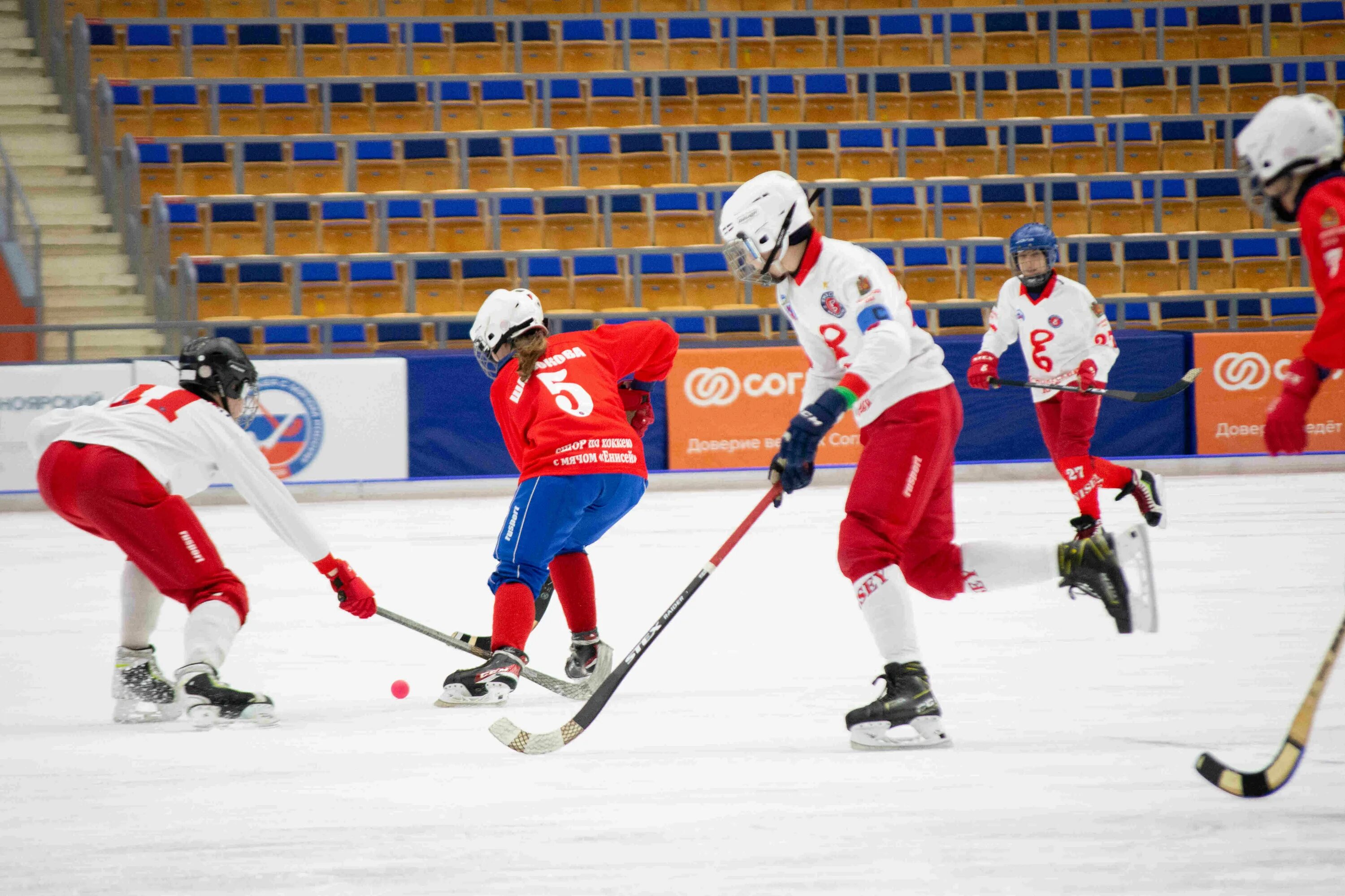 Хоккей юноши 2009г р. Море спорта нижний новгород хоккей. Хоккей заринск. Арслан хоккейный клуб бугульма. Созвездие воронеж хоккей 2008.