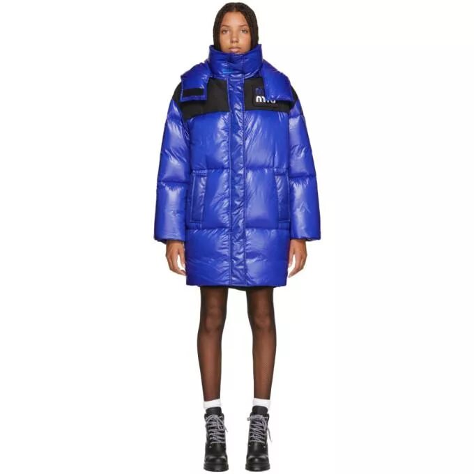 Пуховик miu miu. Blue oversized down jacket miu miu. down jacket miu miu. куртка миу миу. пуховик миу миу.