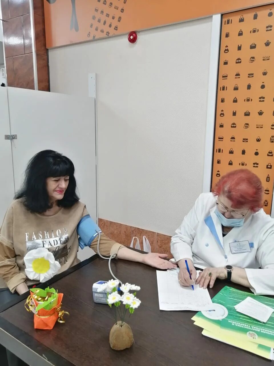 Ханты противотуберкулезный диспансер. Туберкулезная сургут. Сургутский клинический противотуберкулезный диспансер. Окружной противотуберкулезный диспансер сургут. Противотуберкулезный диспансер ханты-мансийск.