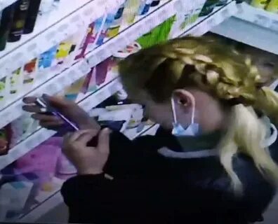 Попали в магазин
