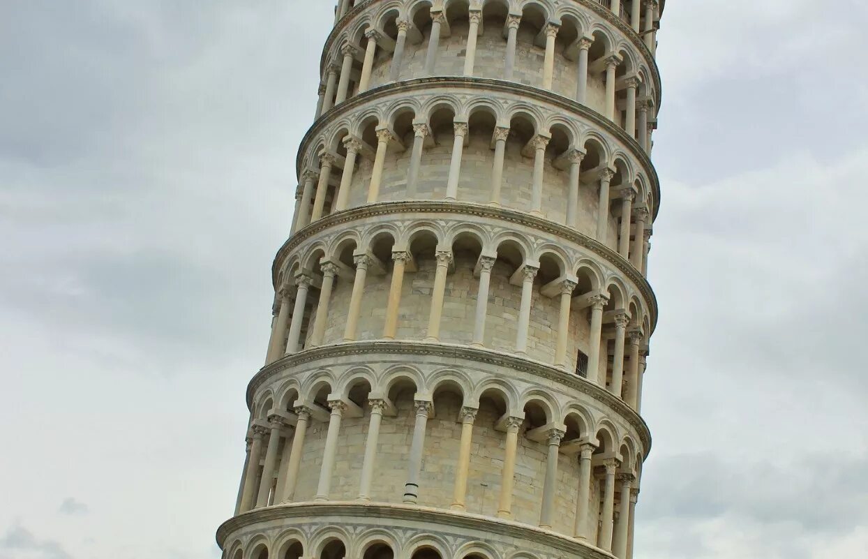 "белая башня" салоники план. крепость алустон в алуште. пизанская башня колокольня. пизанская башня италия. византийская башня.
