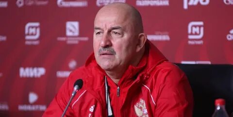 Фамилия тренера сборной