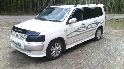 Капот тойота пробокс