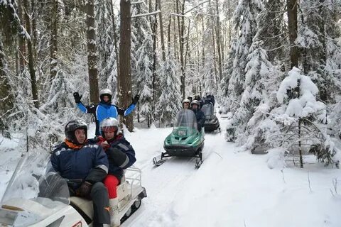 Прогулка на снегоходах в подмосковье