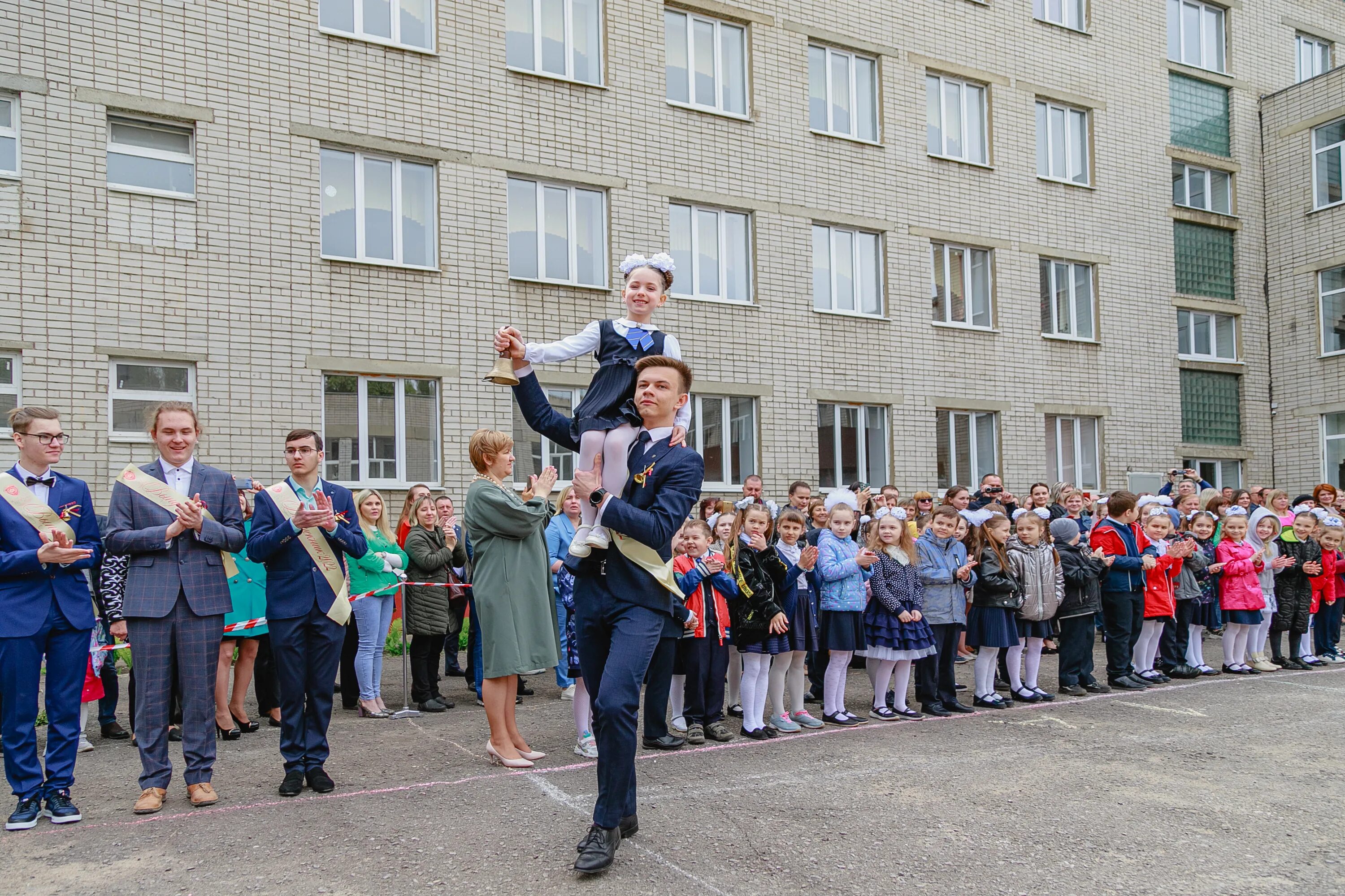 46 Школа Липецк. Школа 3 Липецк. 5 Школа Липецк. 25 Школа Липецк. 2 сентября 2017 год