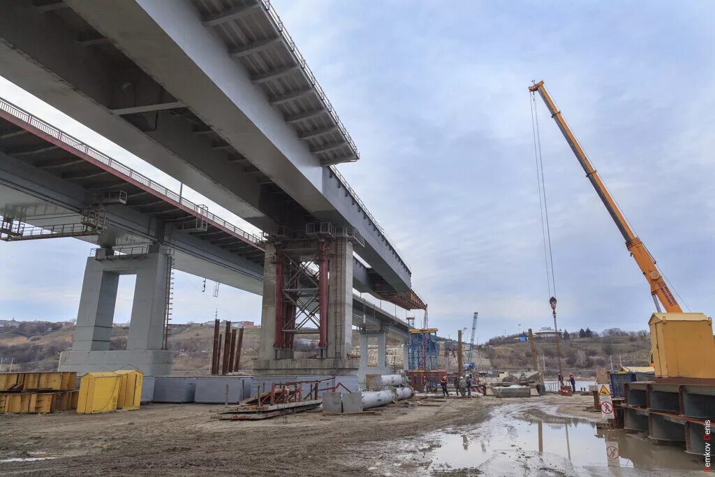 постройка крымского моста. пролётные строения железобетонных балочных мостов. конструкция бетонного моста. стройка керченского моста. Be most construction.