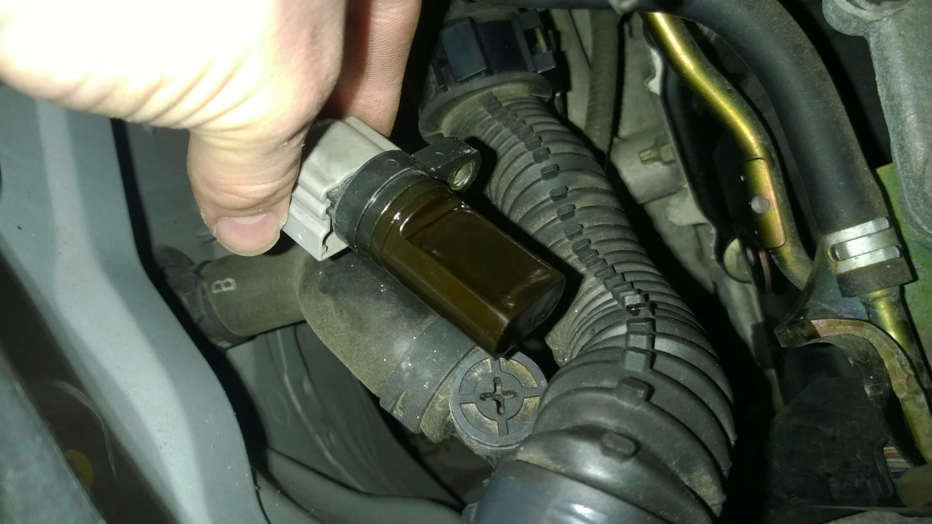 Ошибка р0340 ниссан. P0340 Круз. Мазда СХ 7 p0340. P0340 а, банк 1 Kia Sportage. P0340: Camshaft position sensor "a" circuit (Bank 1 or Single sensor).