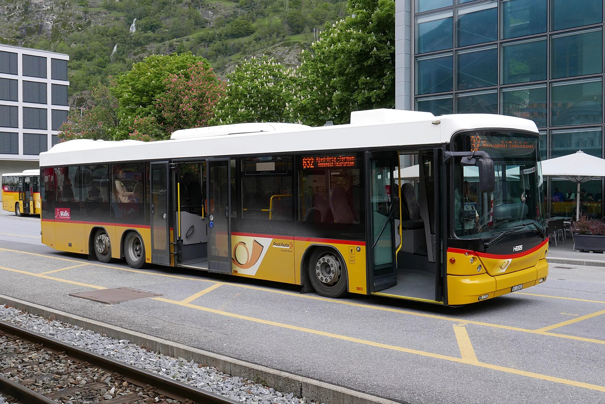 Швейцария автобус. Hess volvo автобусы. автобус hess volvo b10m-c. автобусы в швейцарии. общественный транспорт в швейцарии.