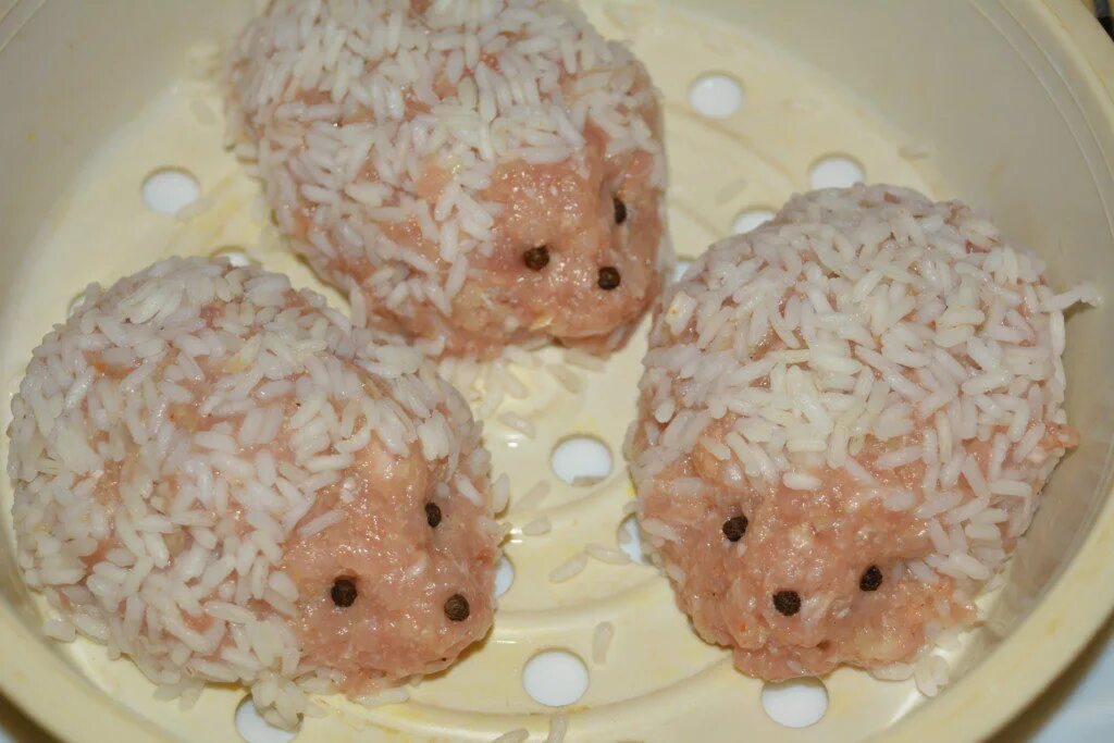 Как сделать ежики из фарша. Ёжики из фарша. ежики с рисом. мясные ёжики с рисом. ёжики из фарша с рисом с подливкой.
