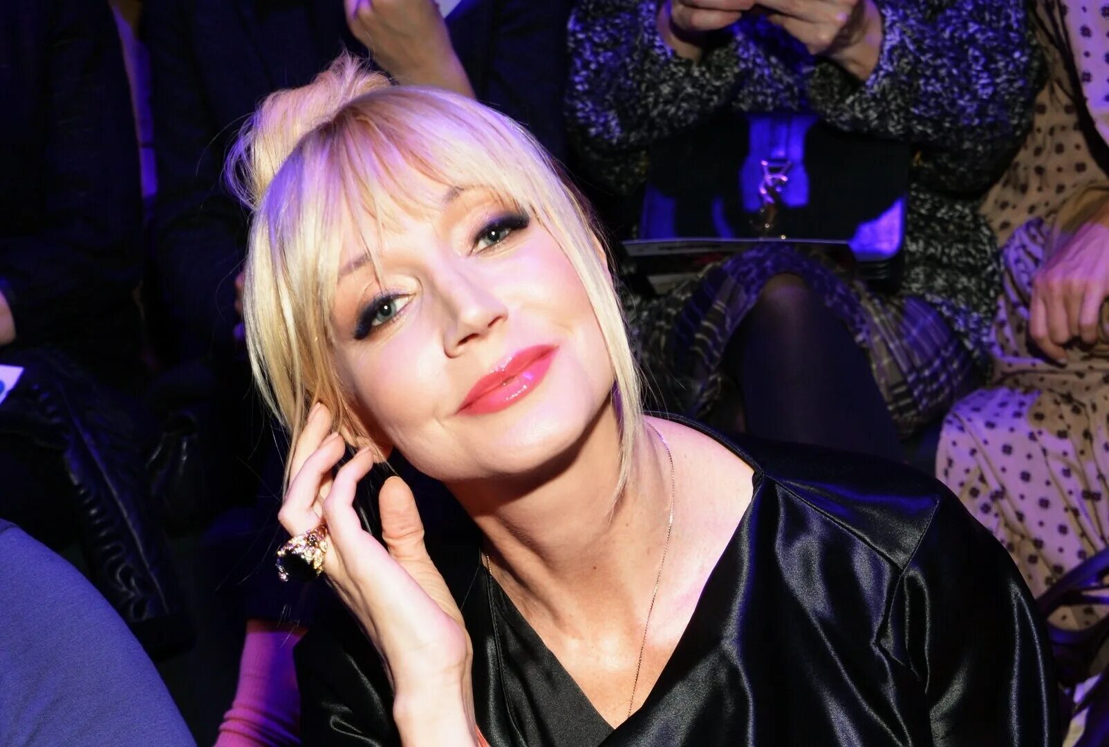 Алла пугачева 2021. Аллы кристину. Пугачева и орбакайте 2021. Алла пугачева и кристина орбакайте опять метель. Аллы кристину.