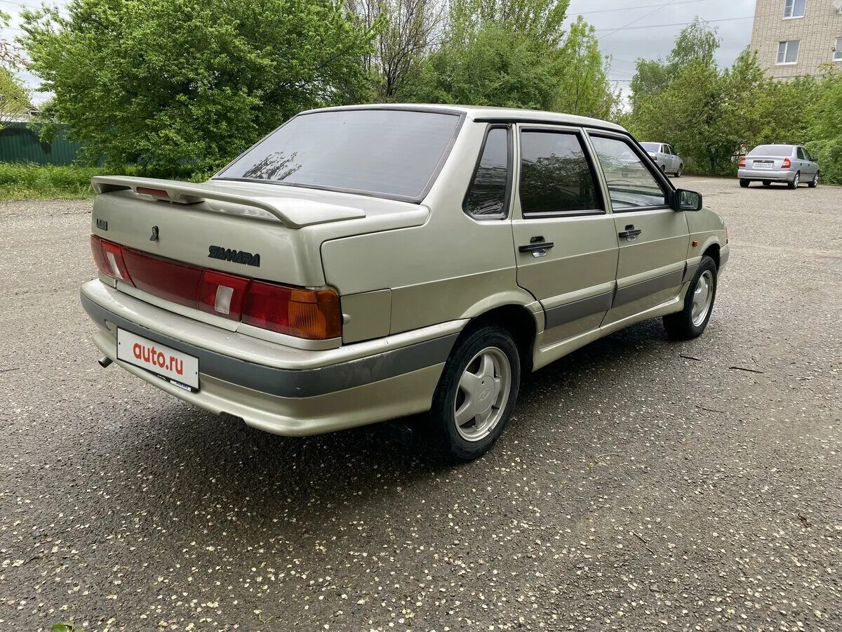 Ваз 2115 бу москве. Авто ваз 2115 пробегом. Машина ваз 2115 серебристый. Ваз-2115 седан зад серебристый. Ваз 2115 2009 года.