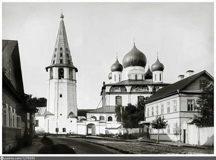 В каком году построили новгород
