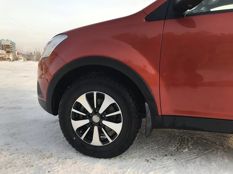 Шины саньенг актион. SSANGYONG Actyon диски r18. SSANGYONG Actyon r17. Actyon 17 диски. Actyon диски r17 Neo.