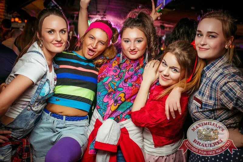 Дискотека в стиле 90 х фото