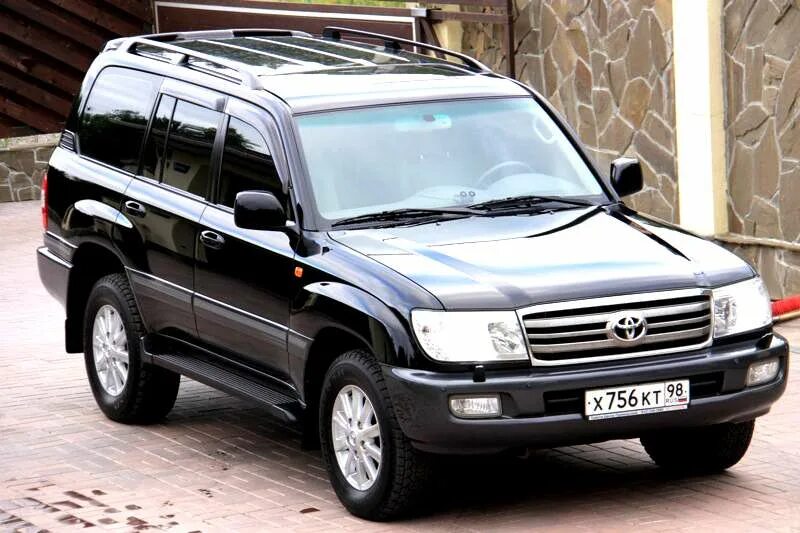 Как выглядит крузак 100 Купить б/у Toyota Land Cruiser 100 Series Рестайлинг 2 105 4.5 AT (212 л.с.) 4WD