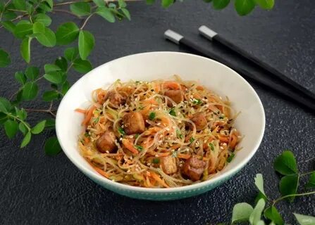 Фунчоза с грибами и овощами