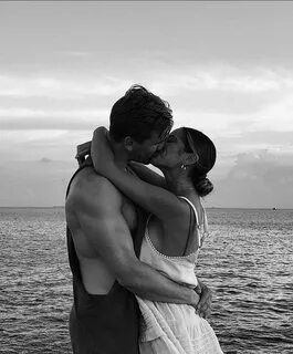 Доброе утро ☀ ️☀ ️☀ ️☀ НЕЖНОСТЬ К СЕБЕ:❤ 1. Говорят, женщина, экономящая на себе, в