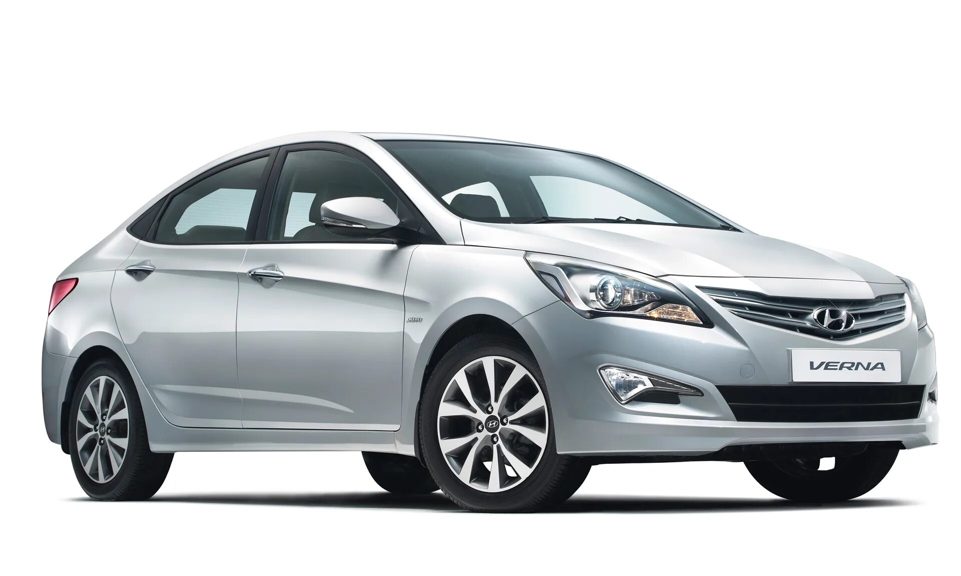 Купить хендай верна. Hyundai Solaris 2014. Hyundai Verna 2015. Hyundai Verna (Хендай верна). Hyundai Verna 1.4.