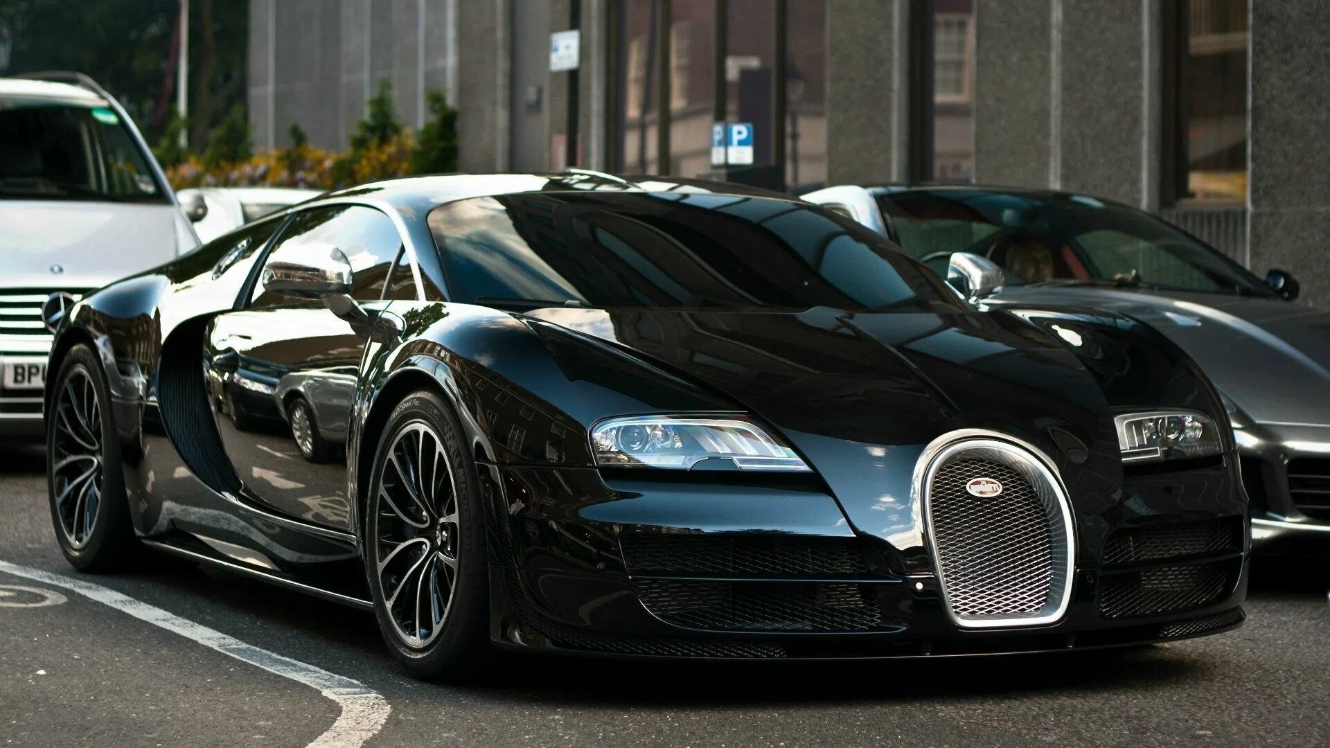 Дорогую bugatti. Bugatti Veyron 16.4 super Sport. Бугатти 2005. Бугатти Вейрон черная. Бугатти Вейрон 2021.