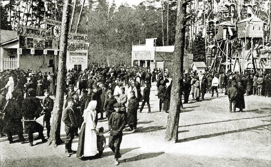 Парк сокольники фонтан. Аллея арок сокольники. Парк сокольники. Пкио «сокольники» в москве. Фанфам сокольники.
