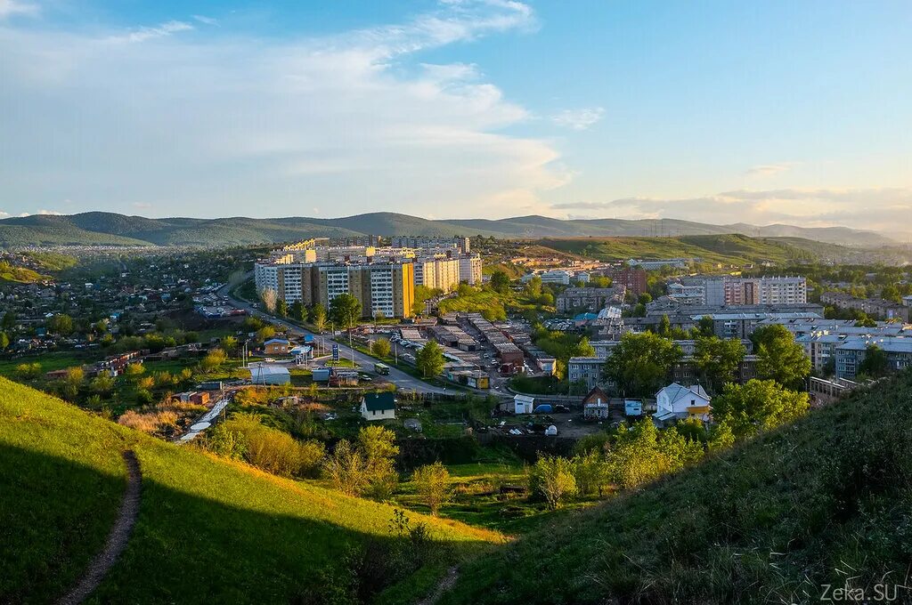 Микрорайон черемушки красноярск. Нижние черемушки красноярск. Город красноярск черемушки. Город красноярск черемушки. Улица машиностроителей красноярск.