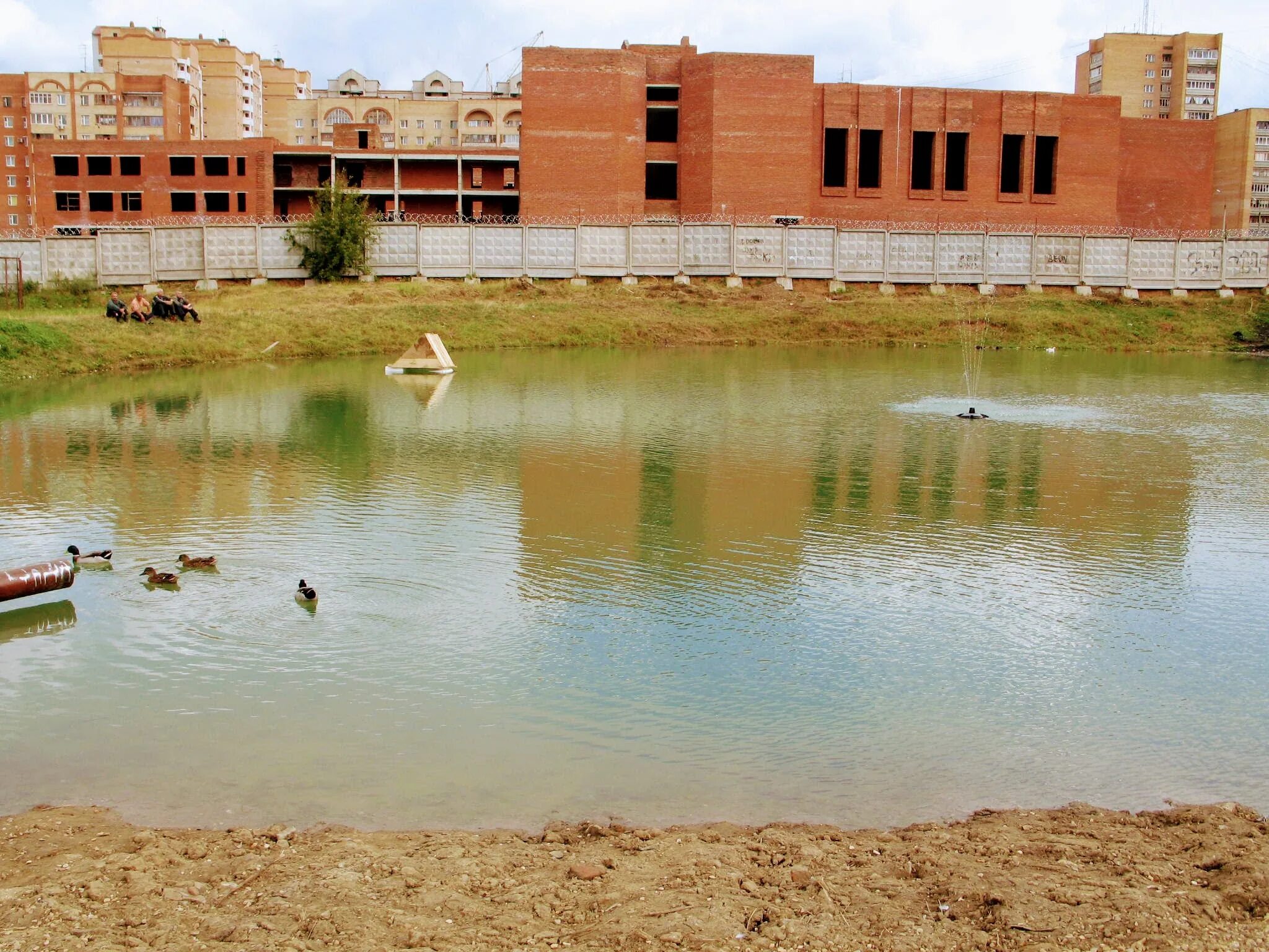 Пруд для разведения рыбы. Озеро селятино. Аквагарден. Поселок селятино наро-фоминский. Водоёмы в селятино.