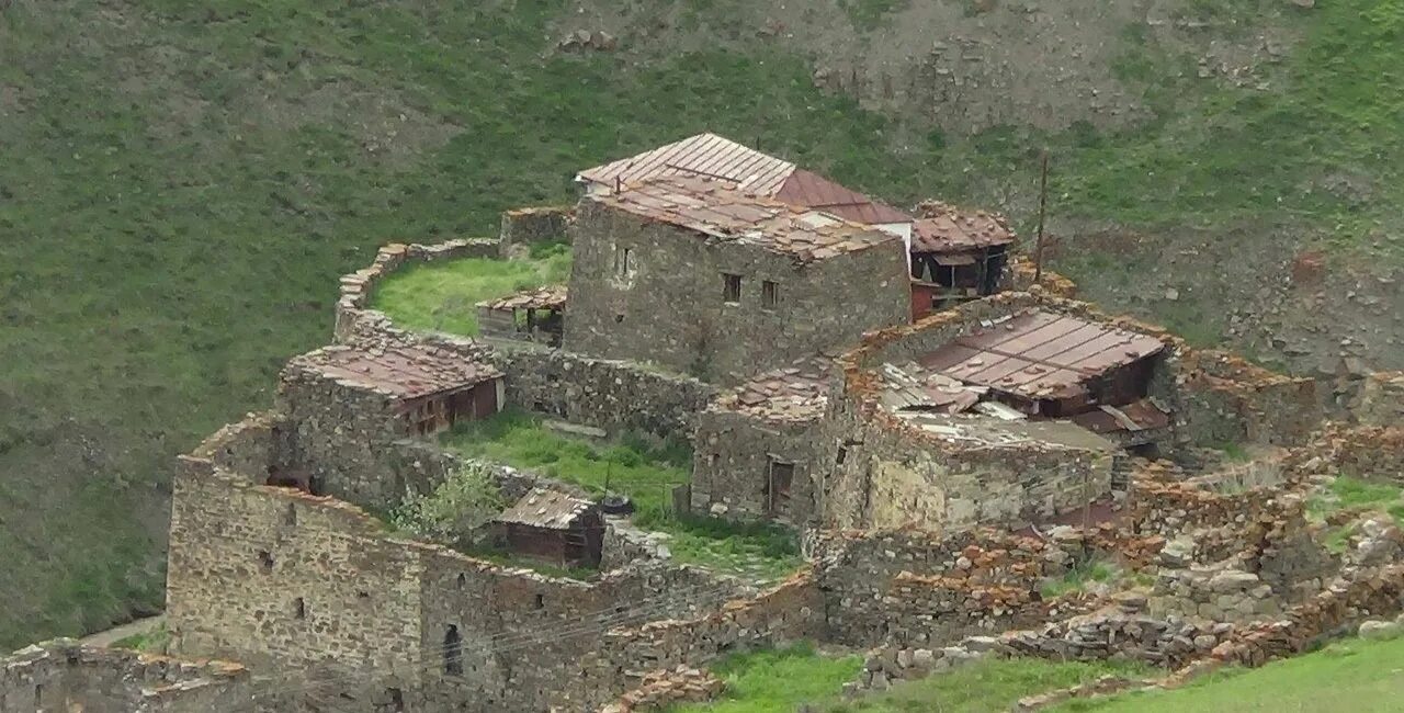 Галиат северная осетия. Древнее селение галиат. Камунта и галиат. Село галиат северная осетия. Древнее селение галиат.