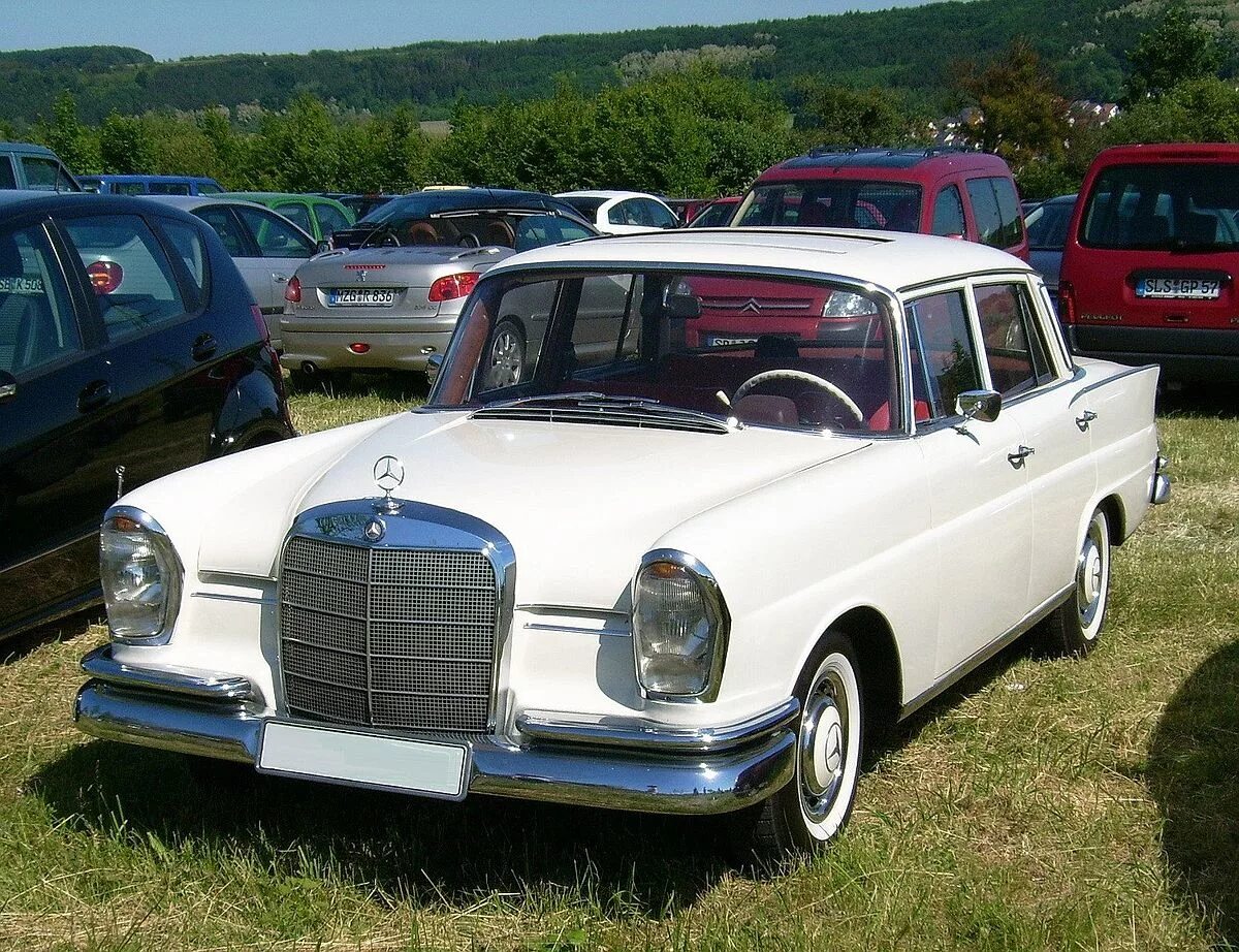 Купить мерседес 230. Mercedes Benz 230. Мерседес s230. Мерседес 230. Мерседес Бенц 230 s.