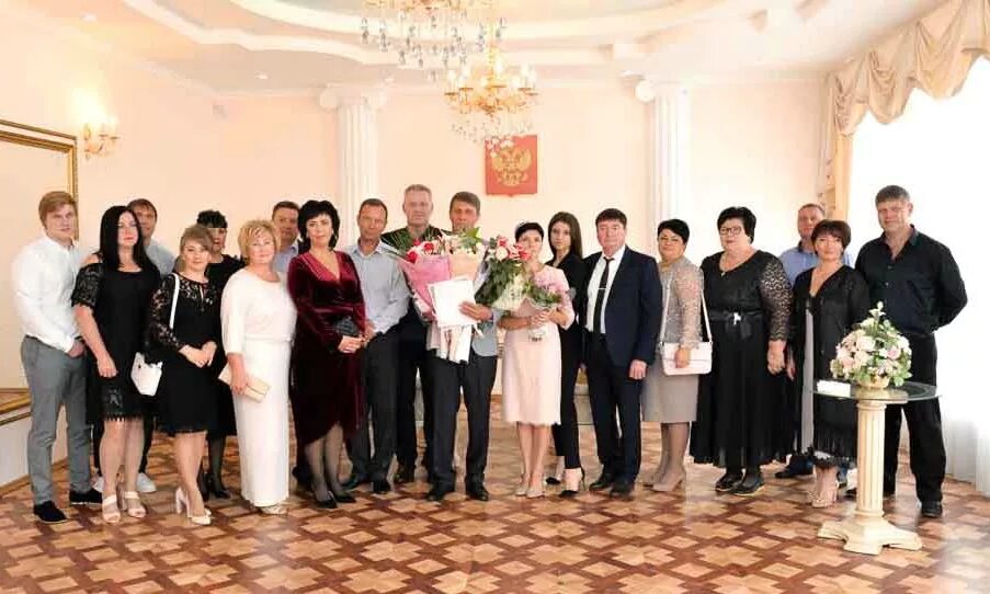 Работа загс мичуринск. Загс в мичуринске тамбовской области. загс директор мичуринск. мичуринский отдел загс. загс город мичуринск.