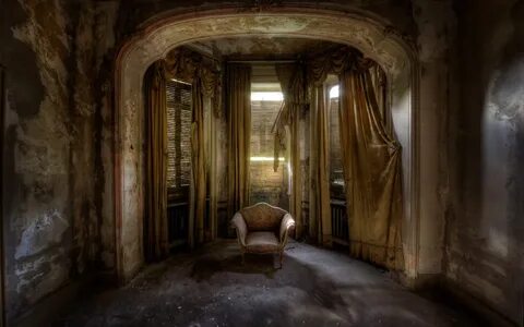 Hole room