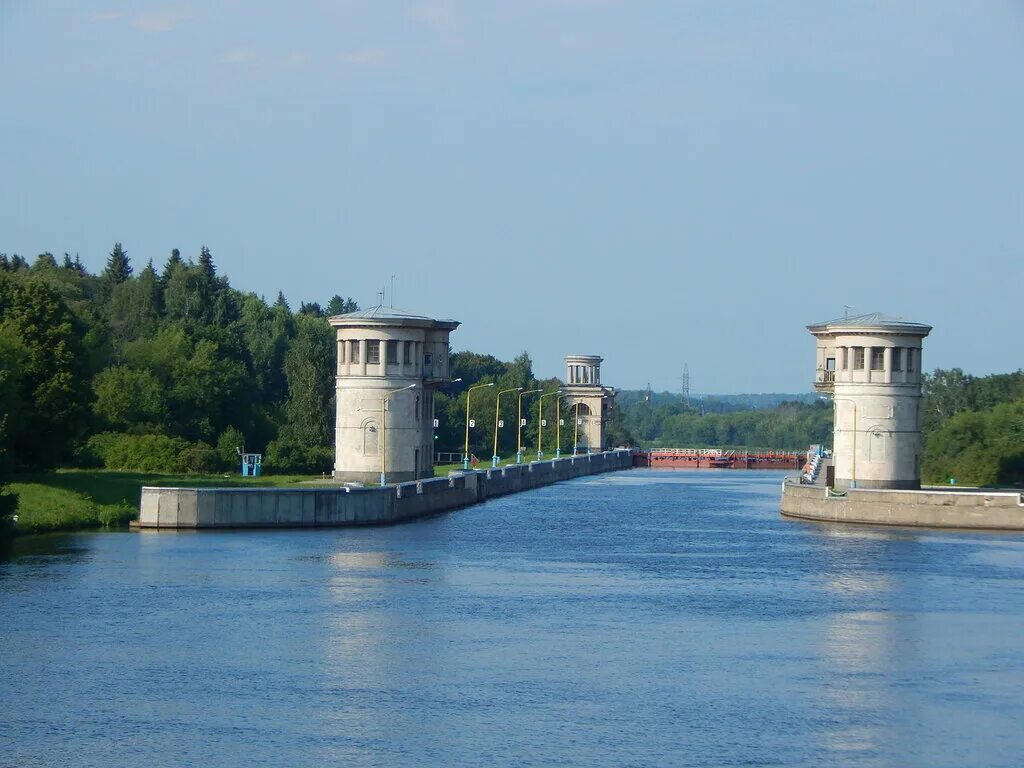 Водохранилища канала имени Москвы. Шлюp Химкинское водохранилище\. Шлюзы Химкинского водохранилища. Плотина Химкинского водохранилища.