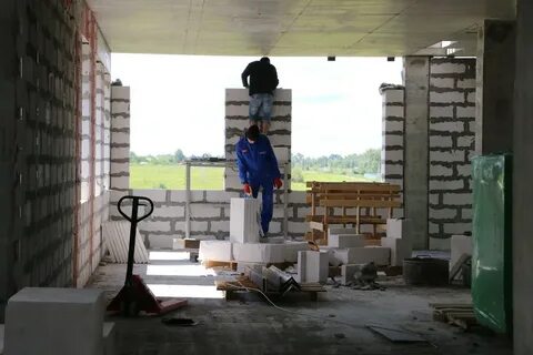 Строят в новомосковске