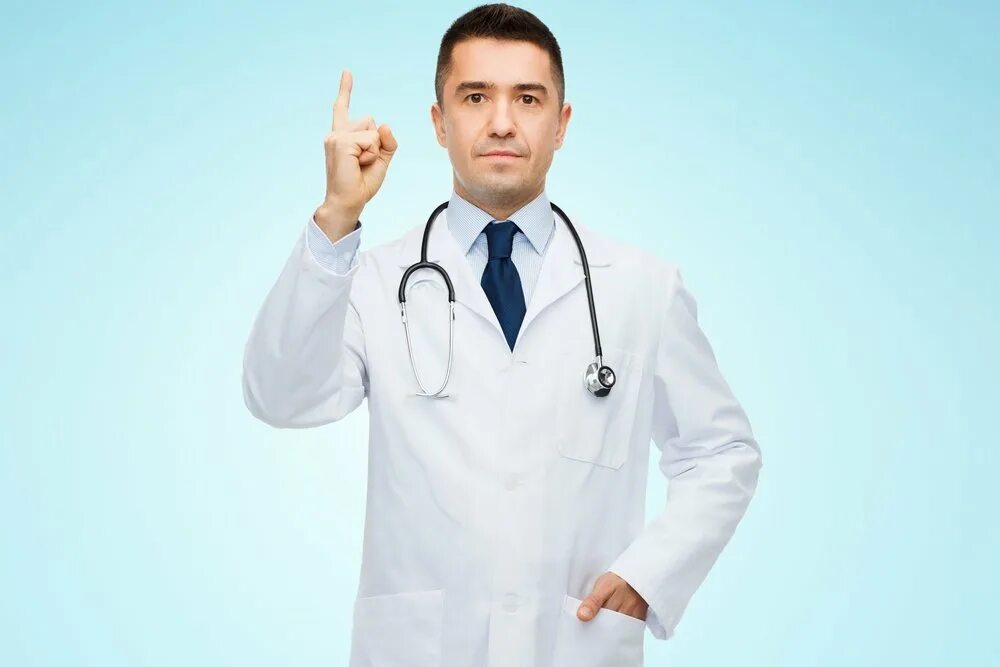 Врач правит. Врач палец. Доктор указывает пальцем. Строгий доктор. Доктор палец вверх.