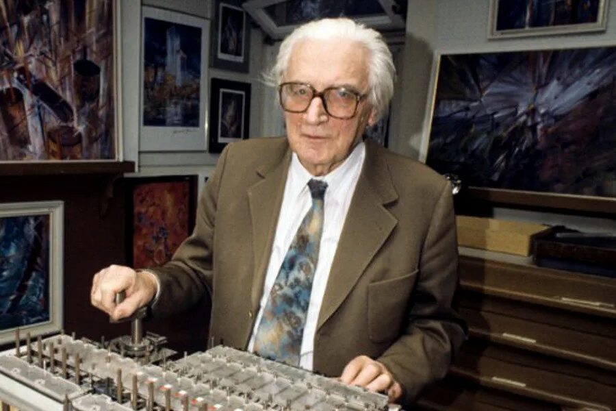 Создатель 1 компьютера. Конрад цузе (1910-1985). Ко́нрад цу́зе ко́нрад цу́зе. Конрад цузе 1941. Конрад цузе (22 июня 1910, берлин — 18 декабря 1995, хюнфельд).