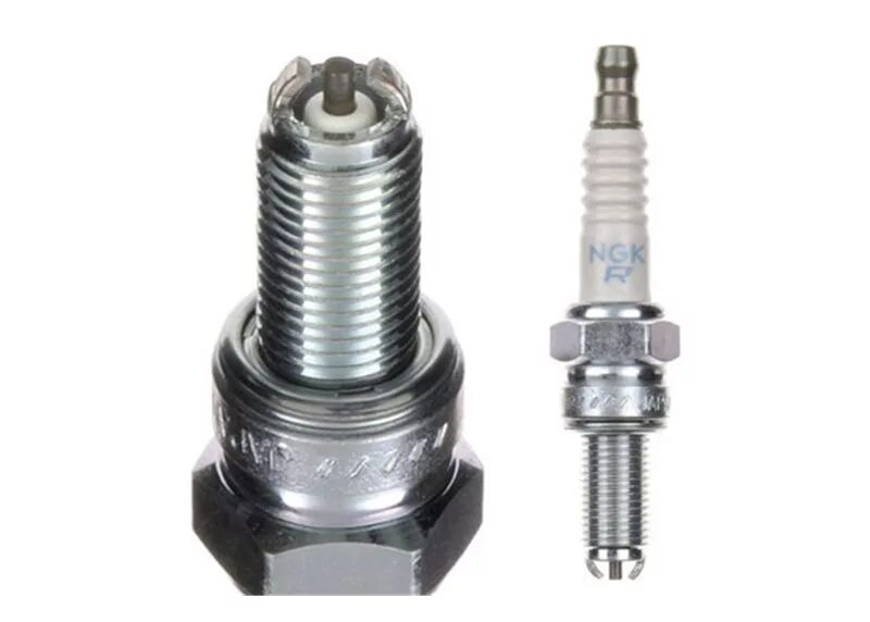 Свеча на скутер 2т. Свечи на мопед альфа 110. Какой зазор на свече мопеда альфа. Свеча зажигания a7tc 4т. Зазор свечи на скутере 150 кубов 4т.