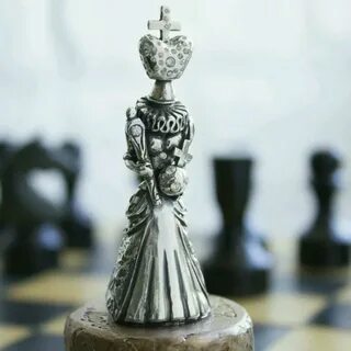 Королева фигура