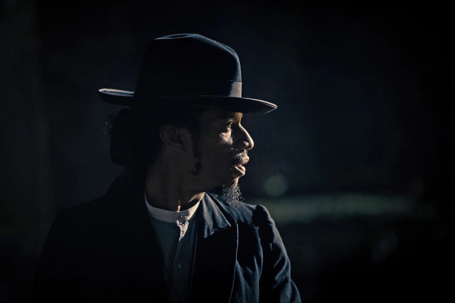 бенджамин зефанайя острые козырьки