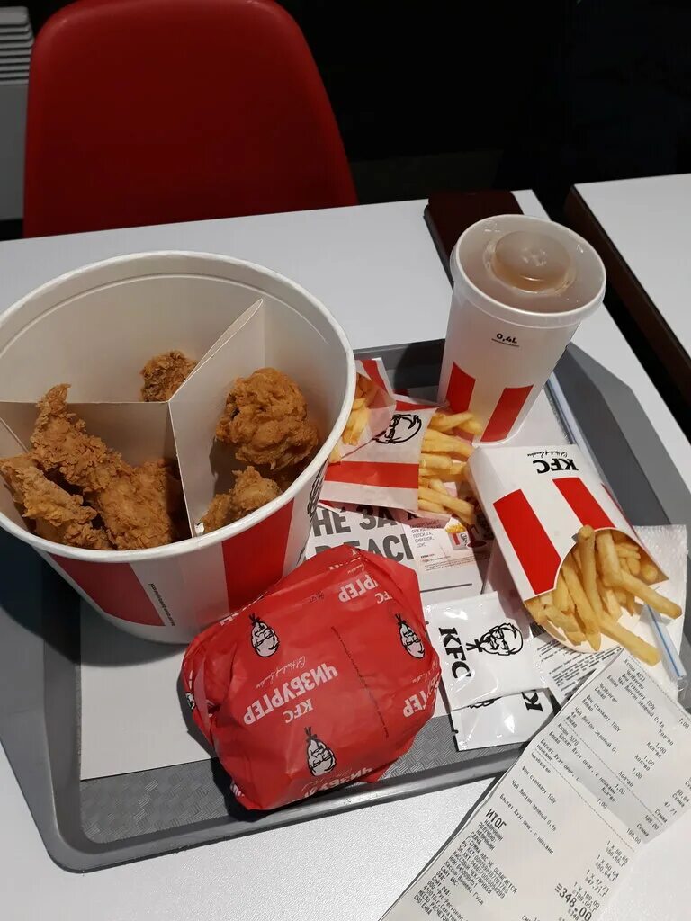 Kfc акции. Kfc азиаты. Меню кфс стерлитамак 2020. Скидки кфс. Кфс.