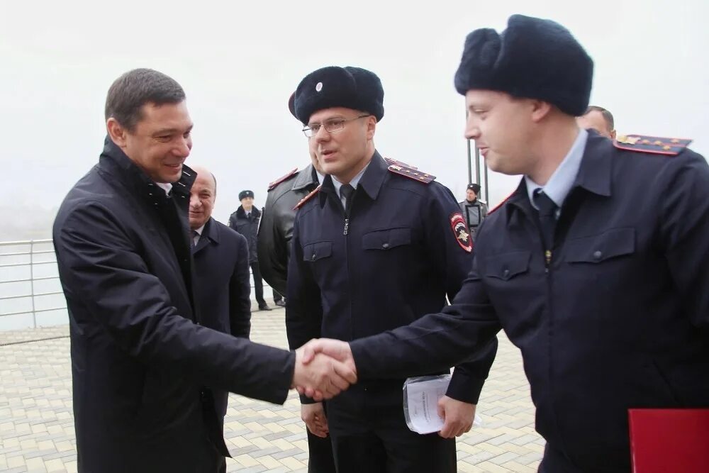 Полицейский Краснодар. Полиция г Краснодара. Селезнев Краснодар полиция. Участковый советского района г Махачкалы.